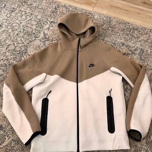 Nike Tech Fleece Zip-up